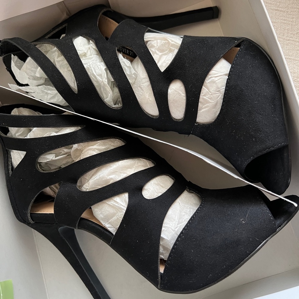 Black Women's Heels